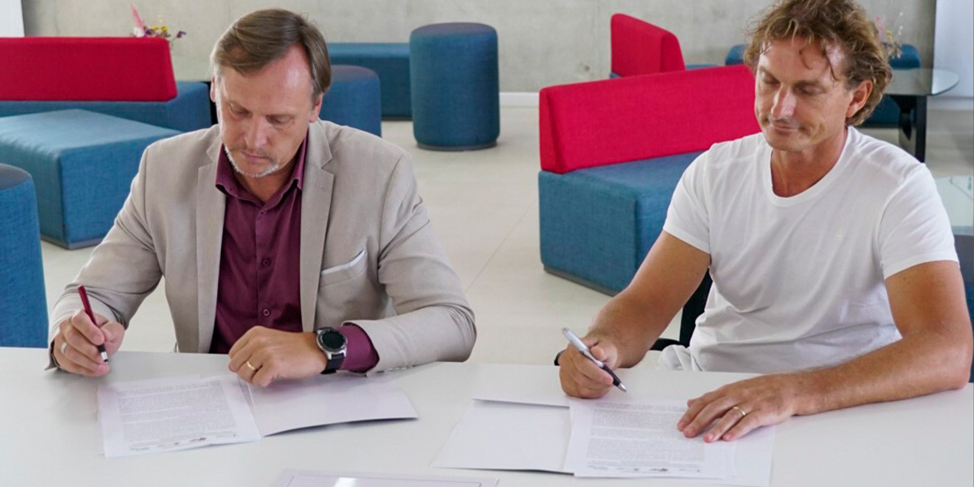 Firma de convenio con Polo 52 orientado a la capacitación para el nuevo mundo del trabajo